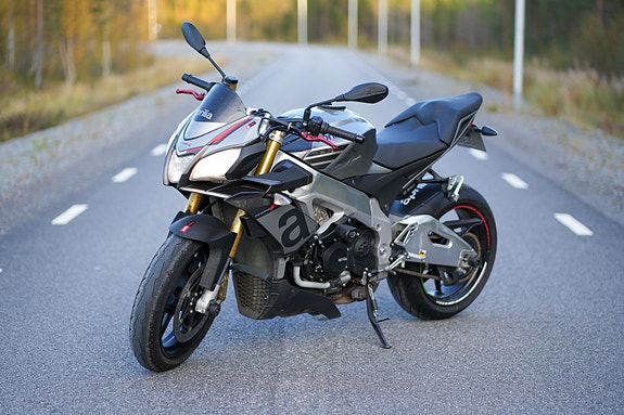 Aprilia Tuono V4 1100 RR 4 of 5