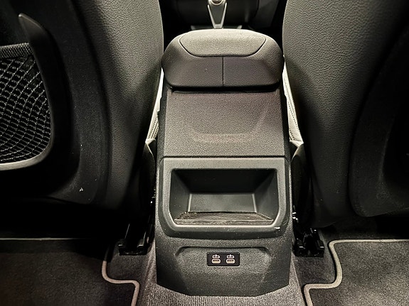 BMW 118i 12 of 23
