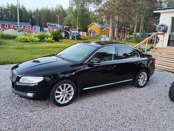 Volvo S80 6 of 6