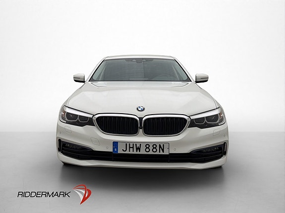 BMW 530e 2 of 30