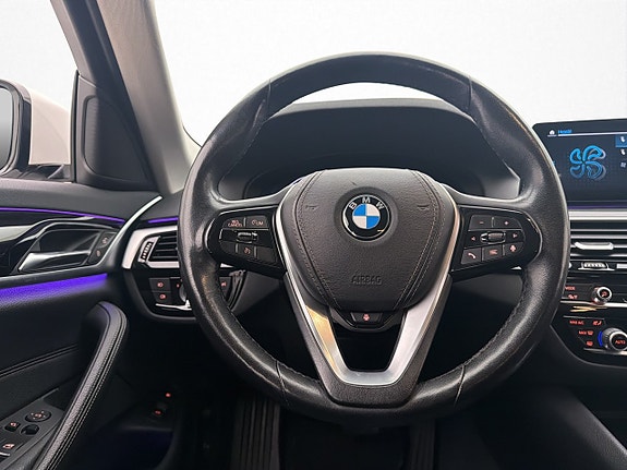 BMW 530e 14 of 30