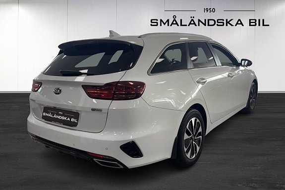 Kia Ceed 4 of 11