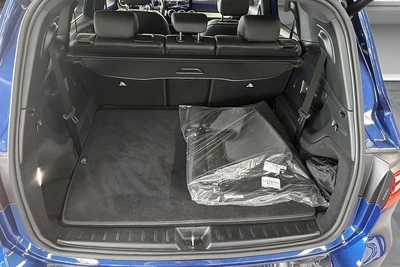 Mercedes-Benz GLB220 d 14 of 21