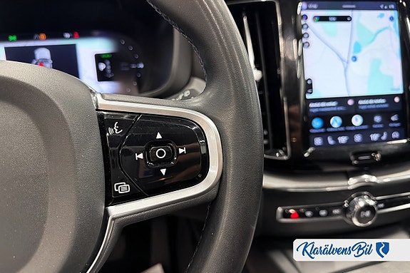 Volvo XC60 18 of 22