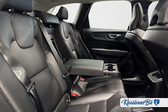 Volvo XC60 19 of 22