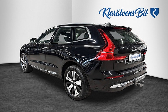 Volvo XC60 3 of 22