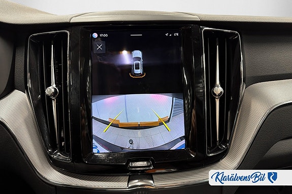 Volvo XC60 15 of 22