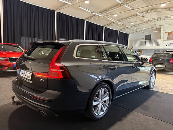 Volvo V60 3 of 19