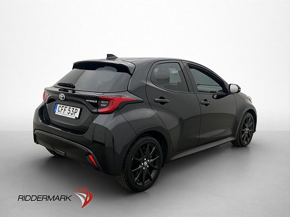 Toyota Yaris 8 of 29