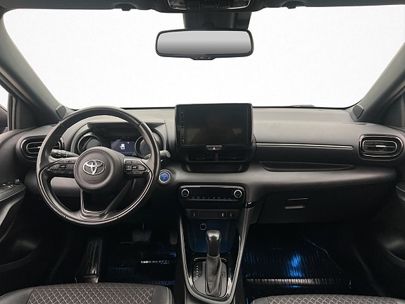 Toyota Yaris 15 of 29