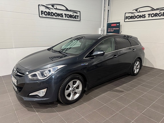 Hyundai i40 2 of 21