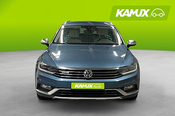Volkswagen Passat Alltrack 6 of 24
