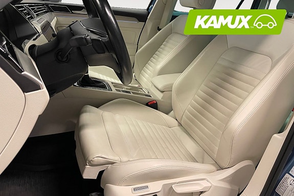 Volkswagen Passat Alltrack 9 of 24