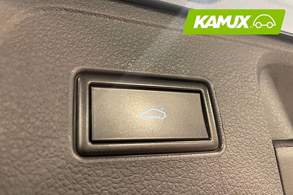 Volkswagen Passat Alltrack 15 of 24