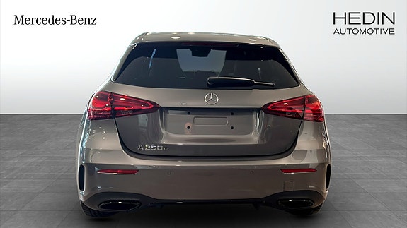 Mercedes-Benz A250 7 of 9