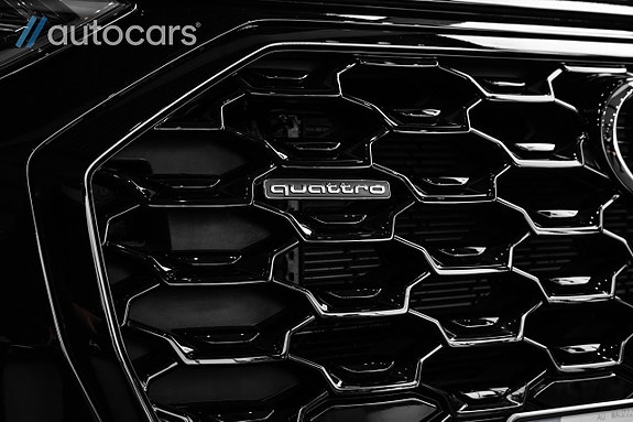 Audi Q5 12 of 30