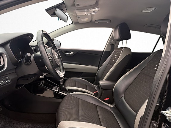 Kia Stonic 12 of 27