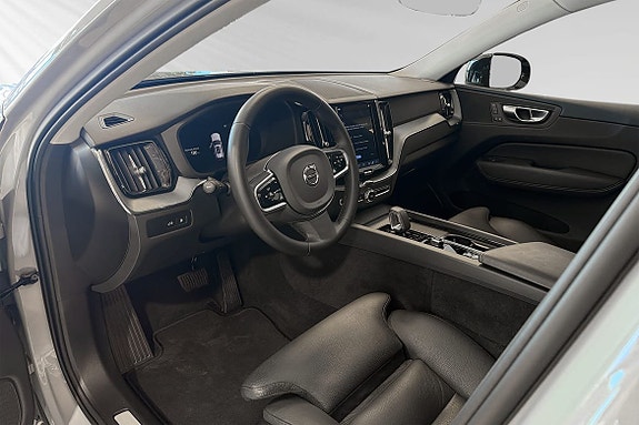 Volvo XC60 7 of 24