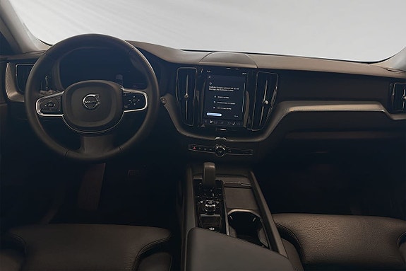 Volvo XC60 9 of 24