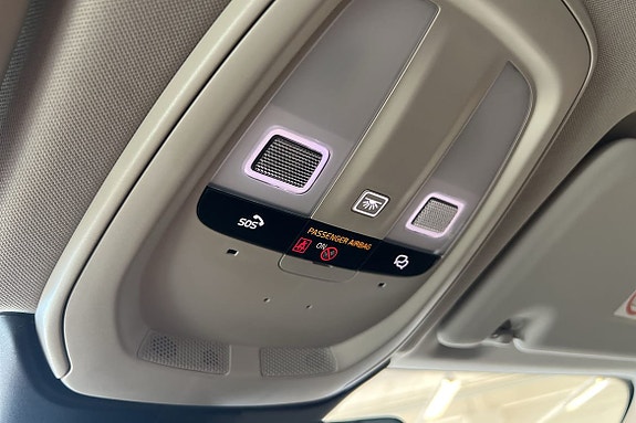 Volvo XC60 24 of 24