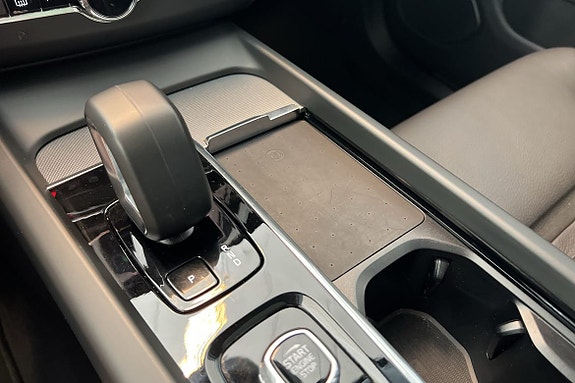 Volvo XC60 24 of 24