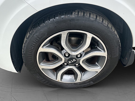 Kia Picanto 28 of 30