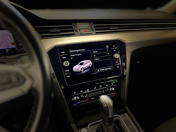 Volkswagen Passat 27 of 30