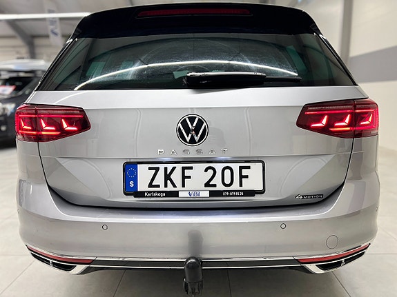 Volkswagen Passat 7 of 30