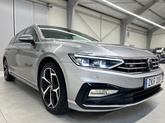 Volkswagen Passat 9 of 30