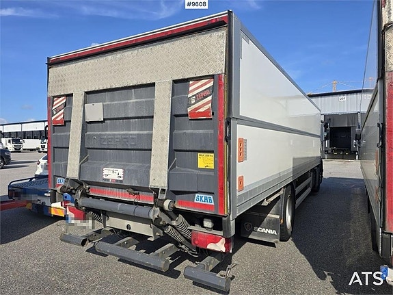 Scania P250 Höj och sänkbart skåp (669,000:- ex moms) 3 of 24