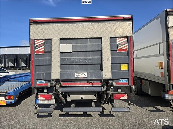 Scania P250 Höj och sänkbart skåp (669,000:- ex moms) 6 of 24