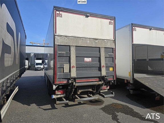 Scania P320 Skåpbil med bakgavellift (319,000:- ex moms) 3 of 24