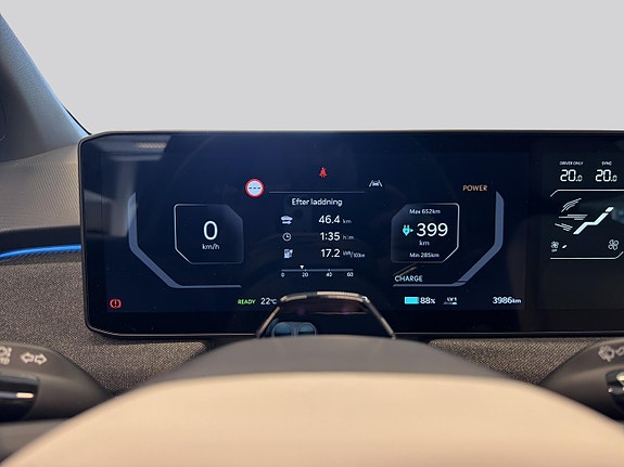 Kia EV3 11 of 14