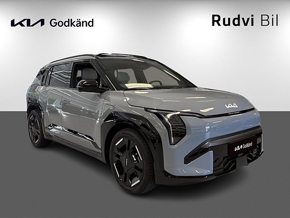 Kia EV3 3 of 14