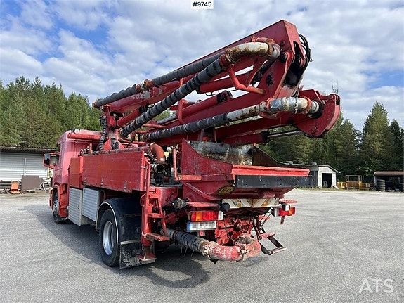 Scania P230 med betongpump (319,000:- ex moms) 11 of 24
