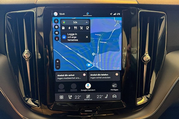 Volvo XC60 18 of 23