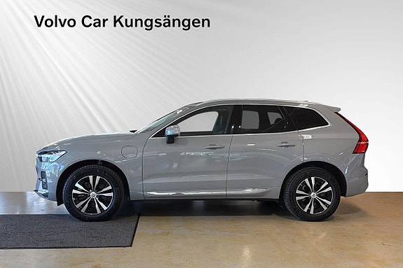 Volvo XC60 3 of 23