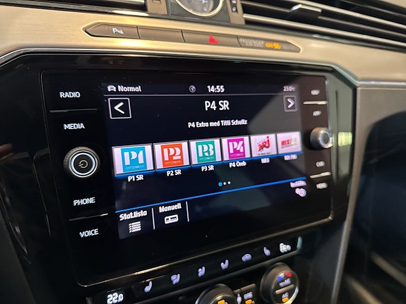 Volkswagen Passat 17 of 20