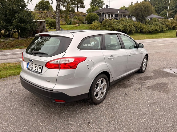 Ford Focus 4 of 14