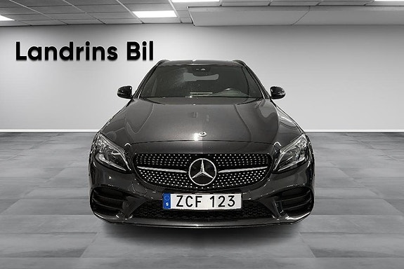 Mercedes-Benz C220 d 2 of 14