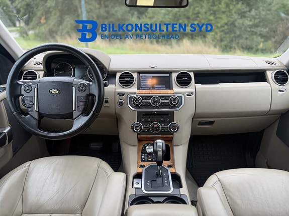 Land Rover Discovery 4 13 of 24