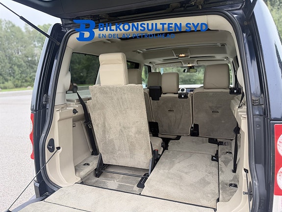 Land Rover Discovery 4 20 of 24