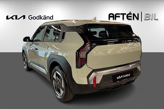 Kia EV3 8 of 26