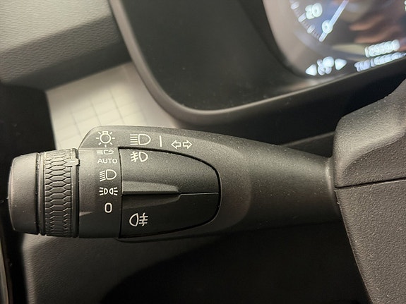 Volvo XC40 29 of 30