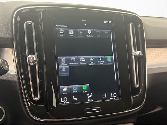 Volvo XC40 22 of 30