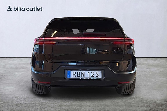 Polestar 3 7 of 25