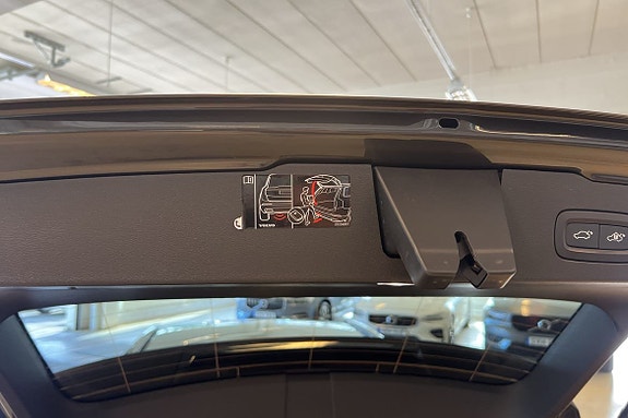Volvo V60 16 of 24