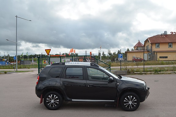 Dacia Duster 8 of 17
