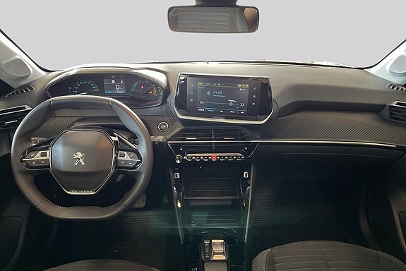 Peugeot e-208 7 of 15