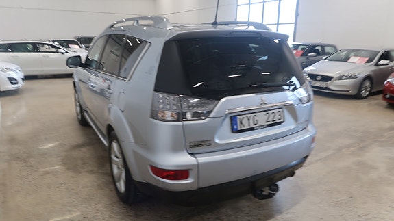 Mitsubishi Outlander 6 of 15
